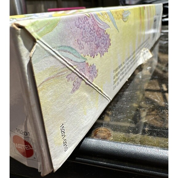 1995 Spring Blossom Barbie Avon Special Edition Mattel 15201-0950 NIB Pastels - Picture 5 of 9